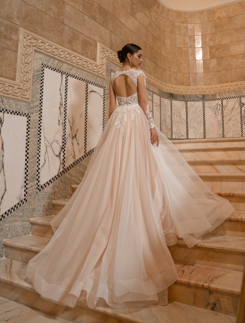 https://elisebride.ro/images/stories/virtuemart/product/32 Magdalena       (5).jpg